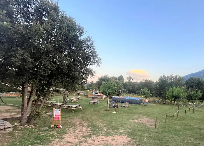 Le Tipi De Mercone * Corte (Corsica)
